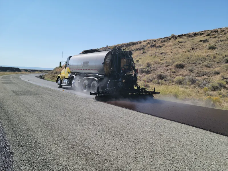 Coal-Tar vs. Asphalt-Emulsion Sealer Application
